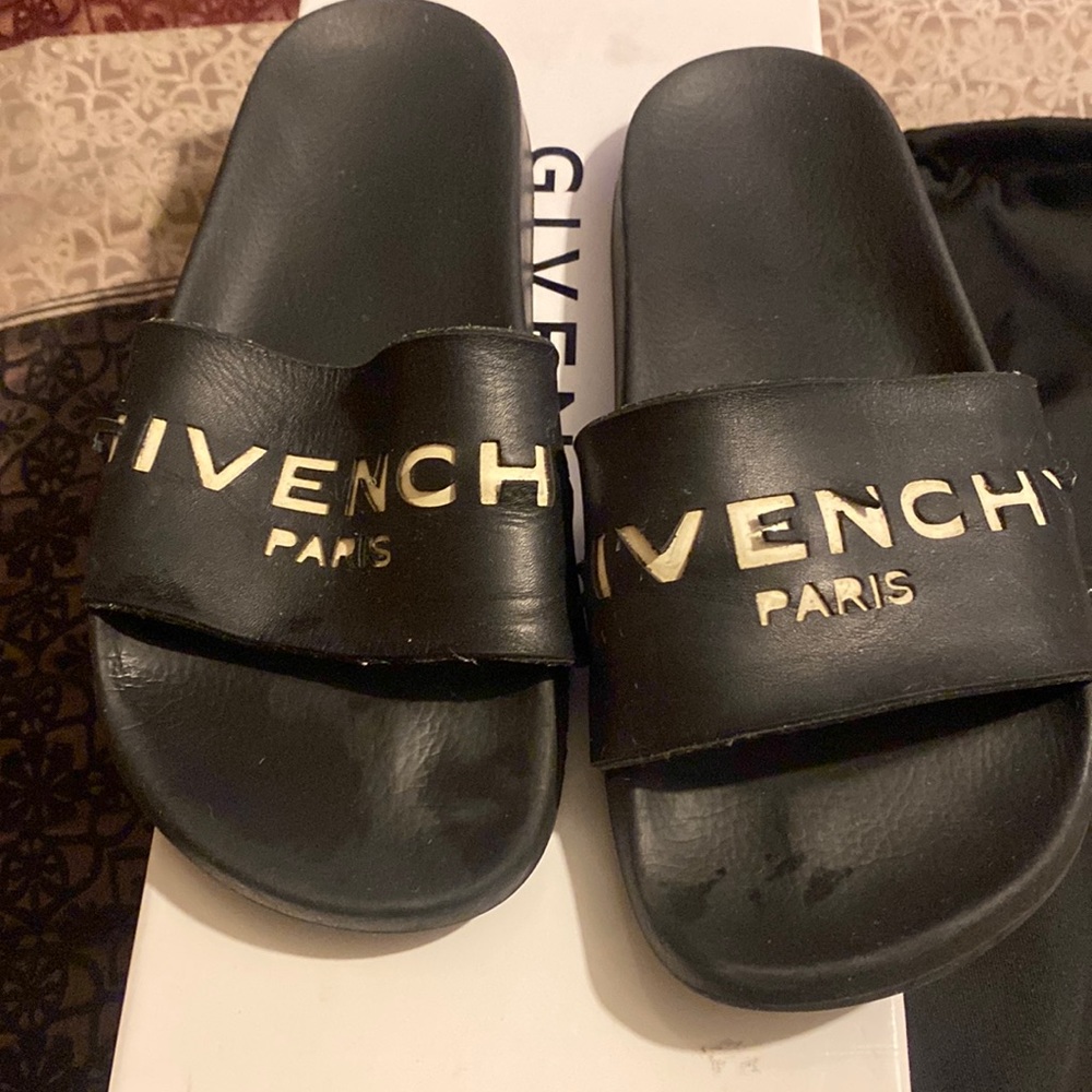Givenchy Flip Flops